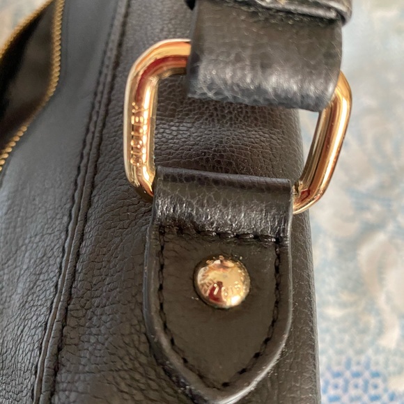 USED AUTHENTIC SISLEY LEATHER SLING BAG - Picture 16 of 16